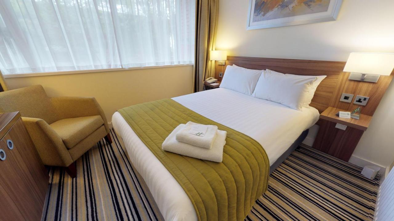 Holiday Inn Runcorn M56 Junction 12 By Ihg Εξωτερικό φωτογραφία