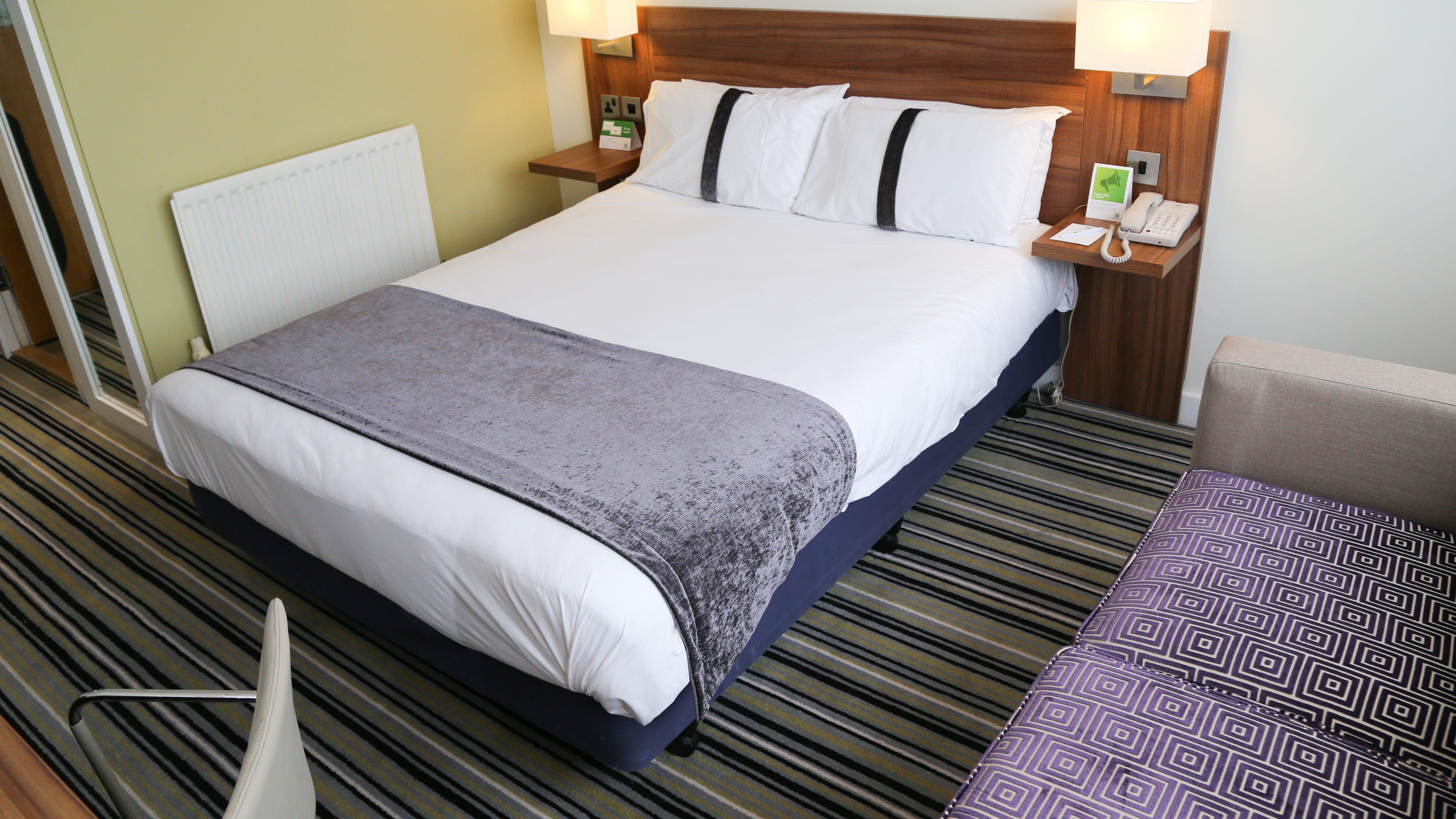 Holiday Inn Runcorn M56 Junction 12 By Ihg Εξωτερικό φωτογραφία