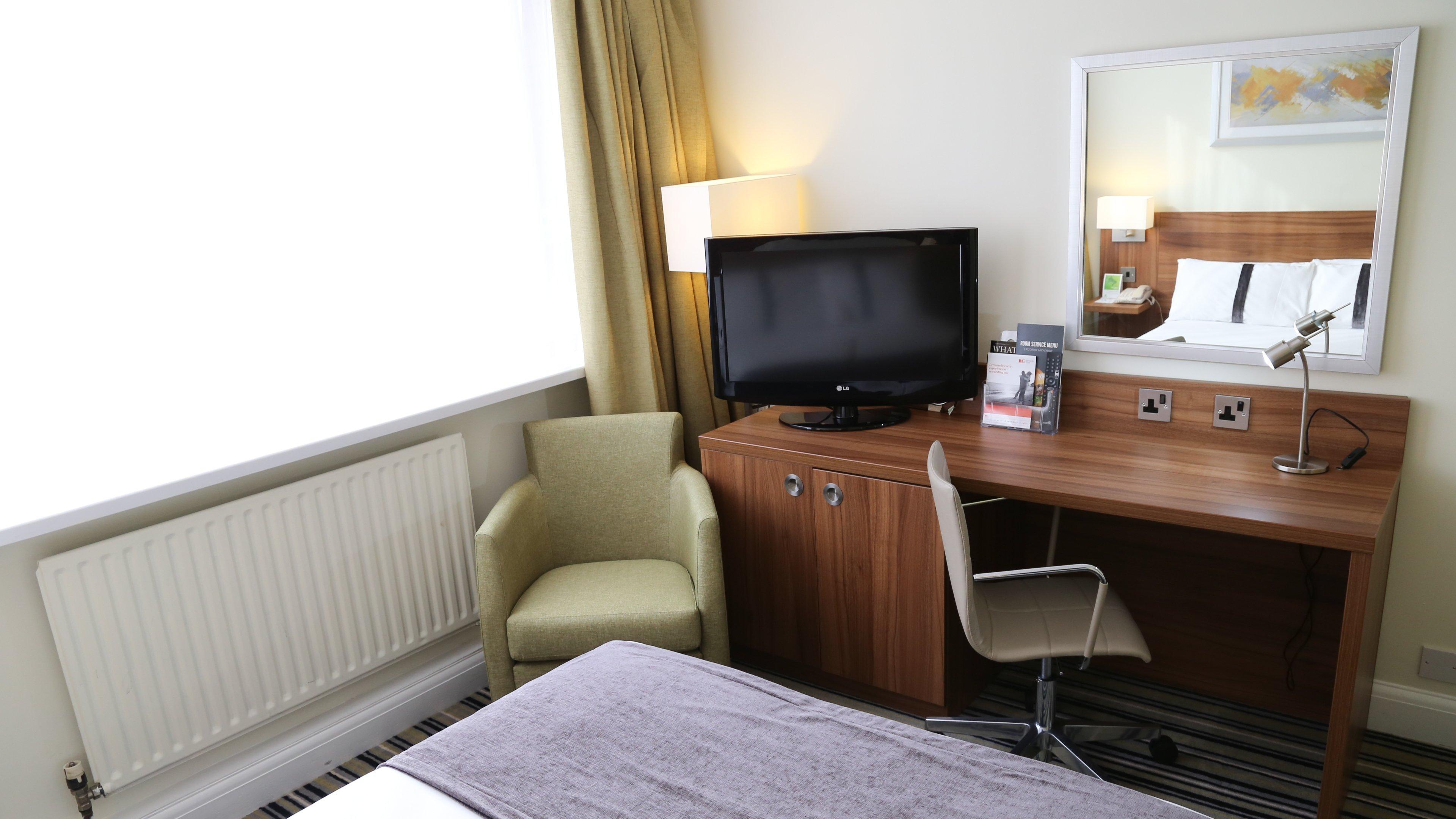 Holiday Inn Runcorn M56 Junction 12 By Ihg Εξωτερικό φωτογραφία