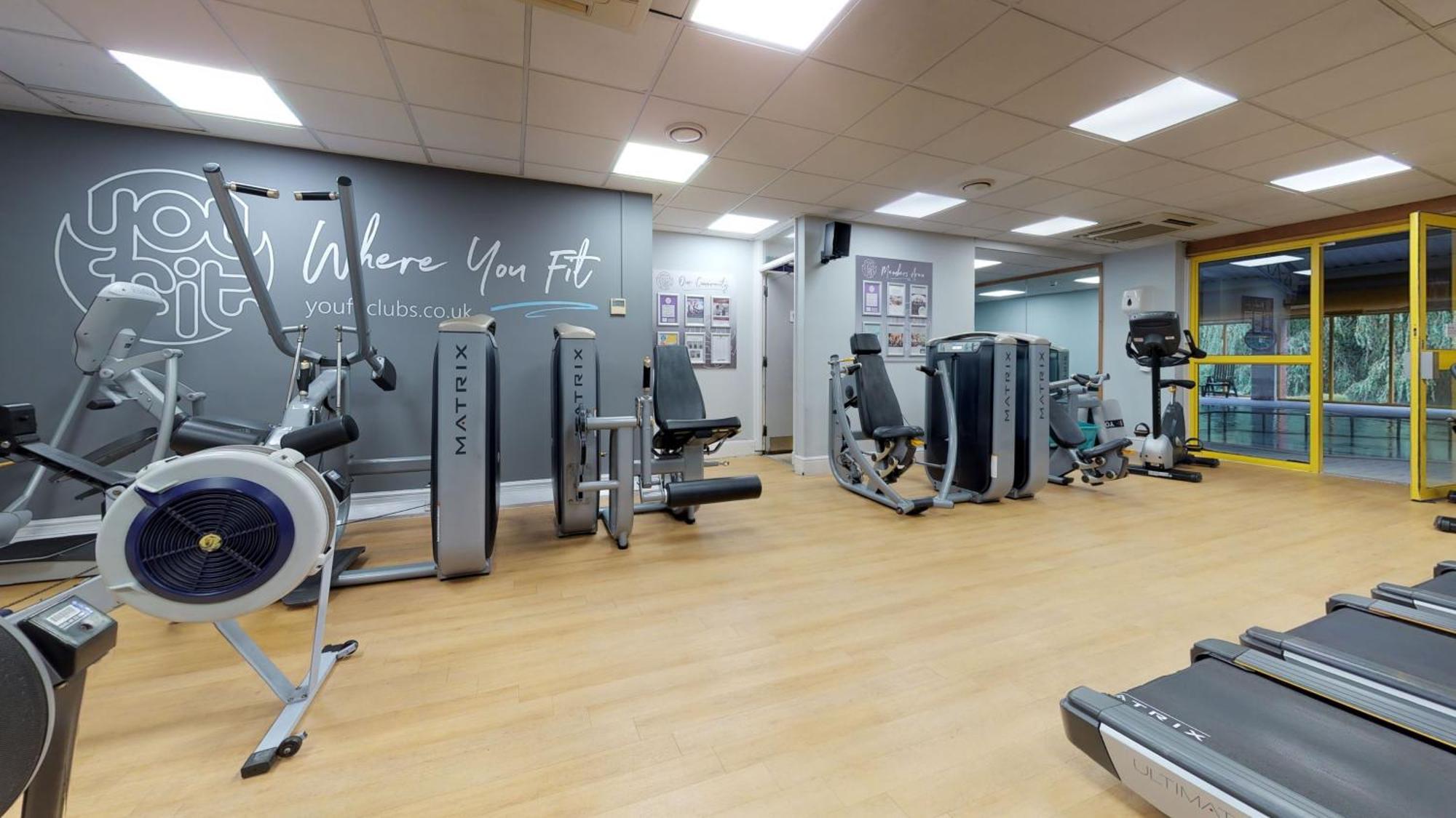 Holiday Inn Runcorn M56 Junction 12 By Ihg Εξωτερικό φωτογραφία