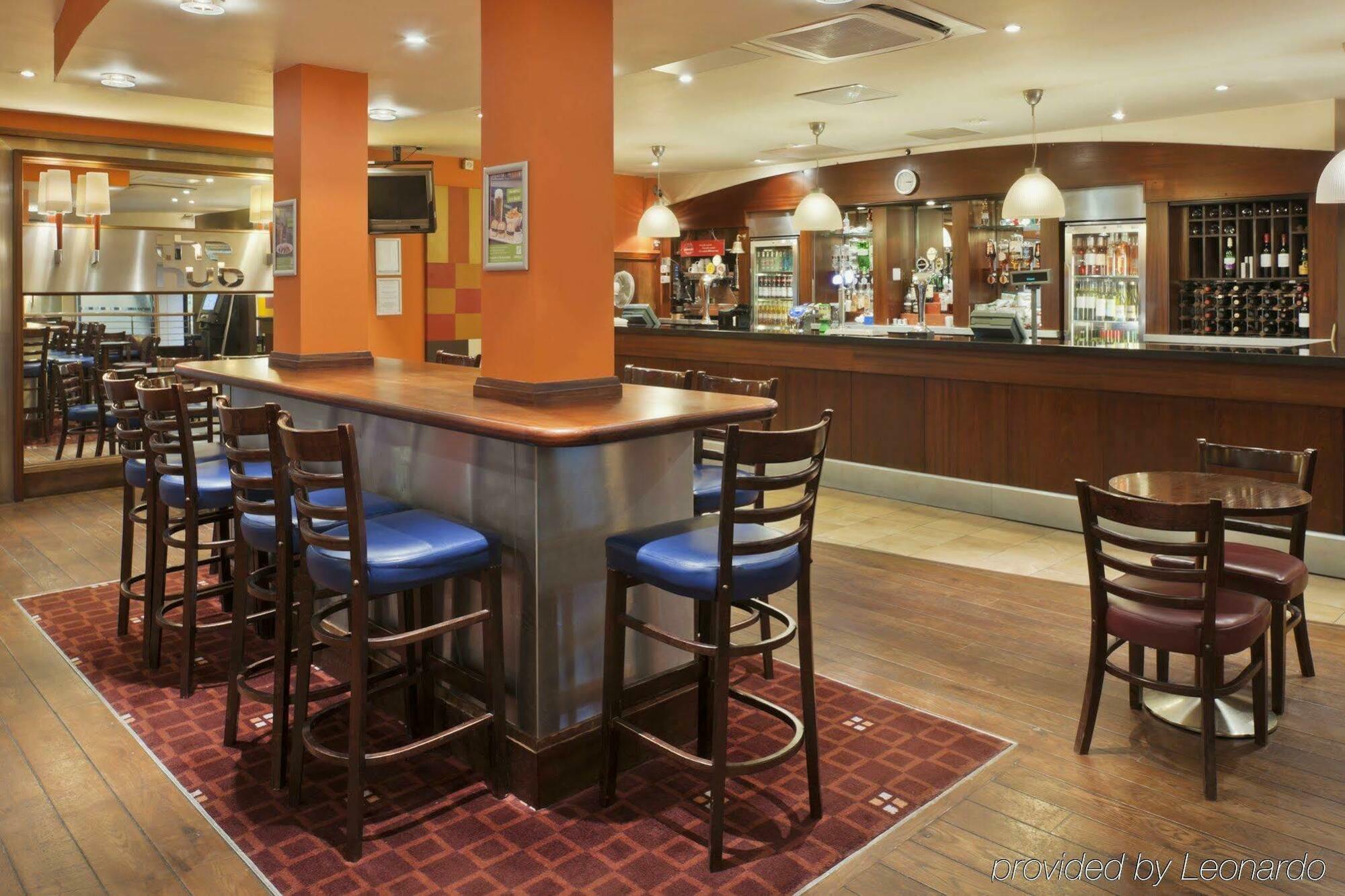 Holiday Inn Runcorn M56 Junction 12 By Ihg Εξωτερικό φωτογραφία